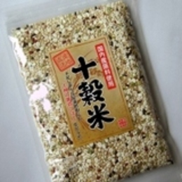 ka日本国産原料使用　十穀米
