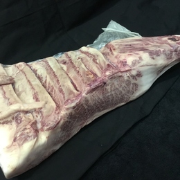  A5ランクBMS11点 特選・松阪牛 三角ばら5月14日1頭買い右