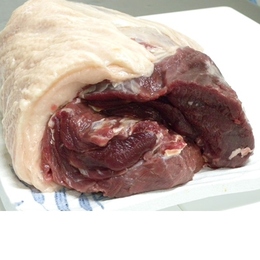 長崎県産ジビエ 業務用猪肉(肩ロース肉ブロック(上)　500g)焼肉煮込みカツなどに