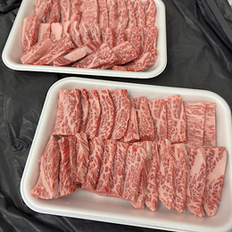 縁meat【カット済み】A5牝限定近江牛ヘッドバラ