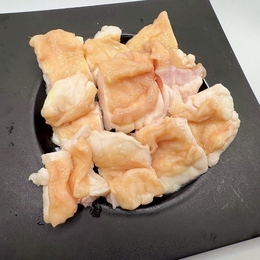 和牛コプチャンカット済み(脂付き小腸)