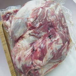 国産豚うでにく　豚ウデ