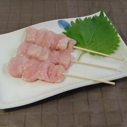 焼き鳥 国産鶏 皮なしムネ串 30g(37円)