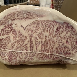 冷凍商品のため超格安!!岐阜県産飛騨牛ロースセット